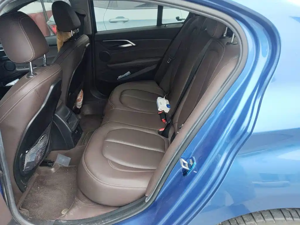 BMW 1 Series — миниатюра 13