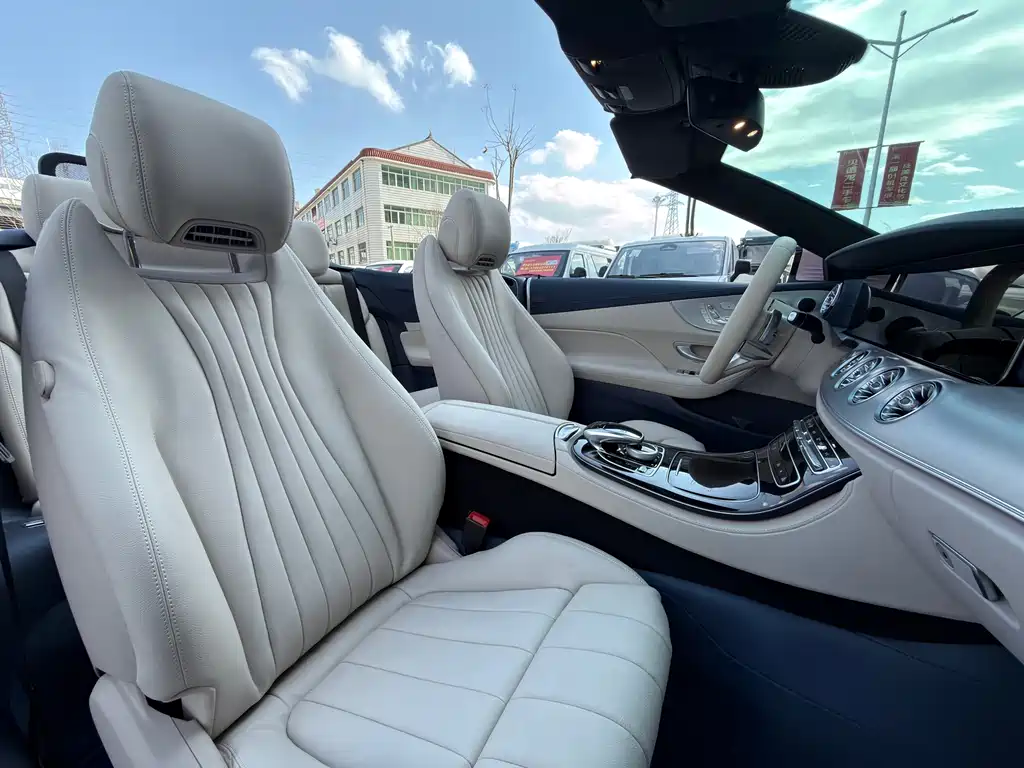 MERCEDES-BENZ E CLASS