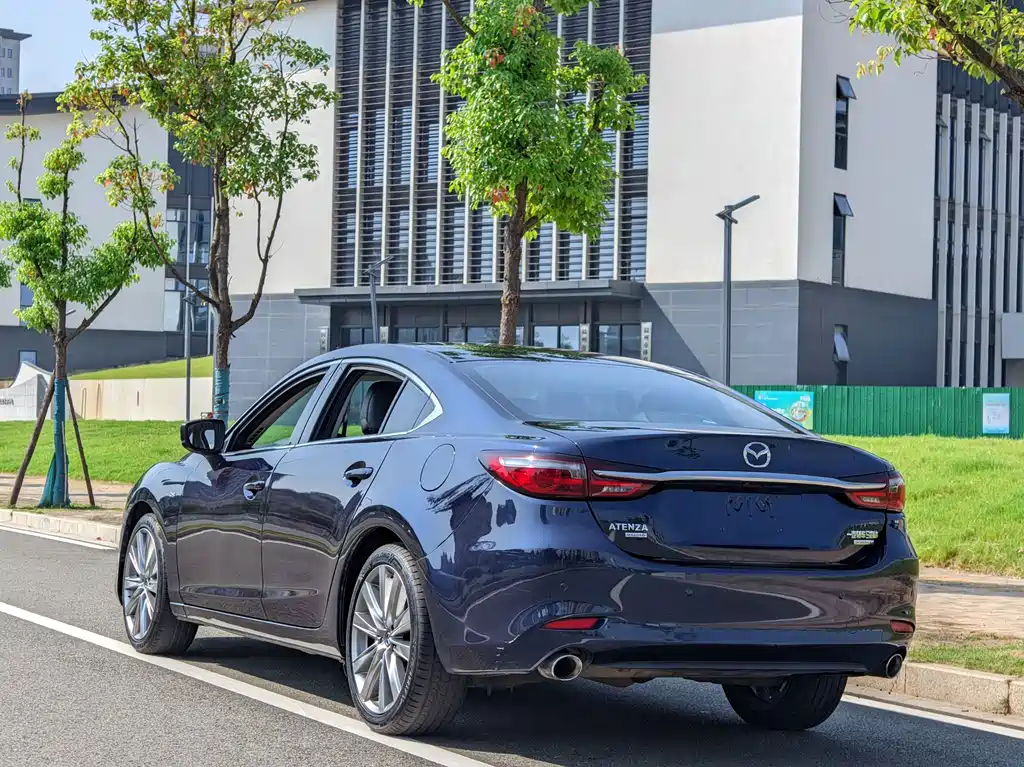 Mazda Atenza — миниатюра 5