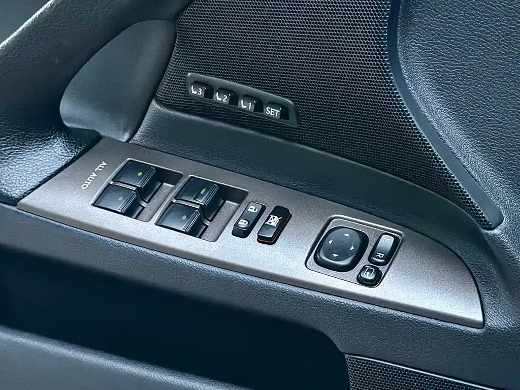 Lexus IS — миниатюра 10
