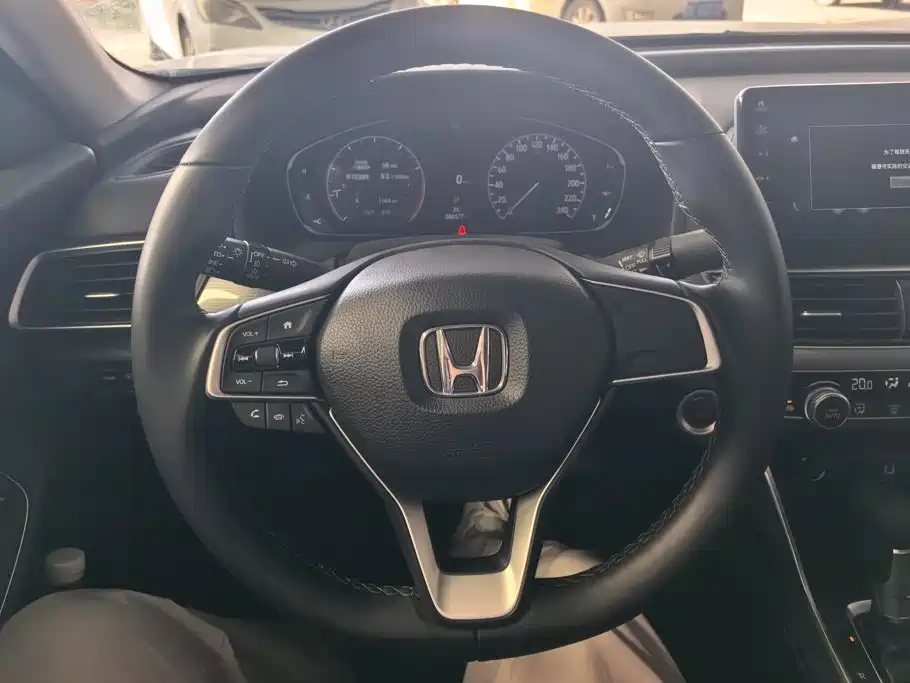 Honda Accord — миниатюра 15