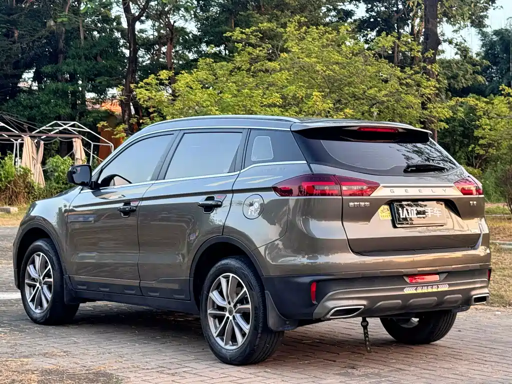 Geely Boyue — миниатюра 6