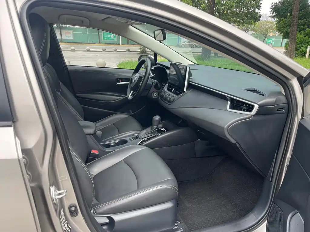 Toyota Corolla — миниатюра 14