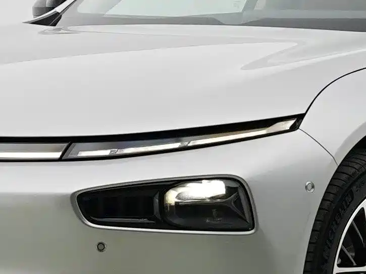 XPeng P7 — миниатюра 10