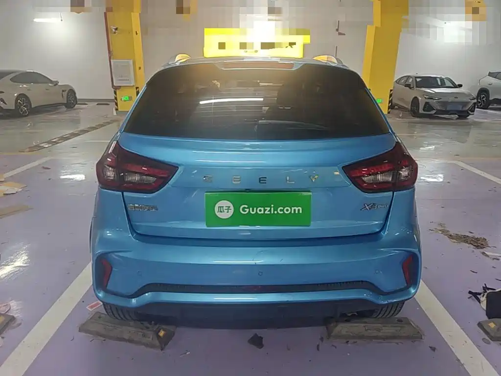 Geely Vision X3 — миниатюра 6