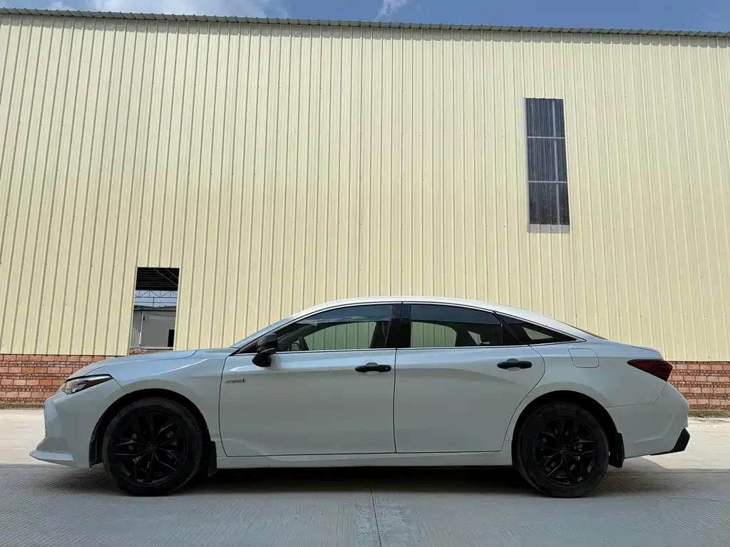 Toyota Avalon — миниатюра 7