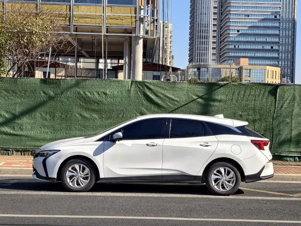Buick Velite 6 - фото 4