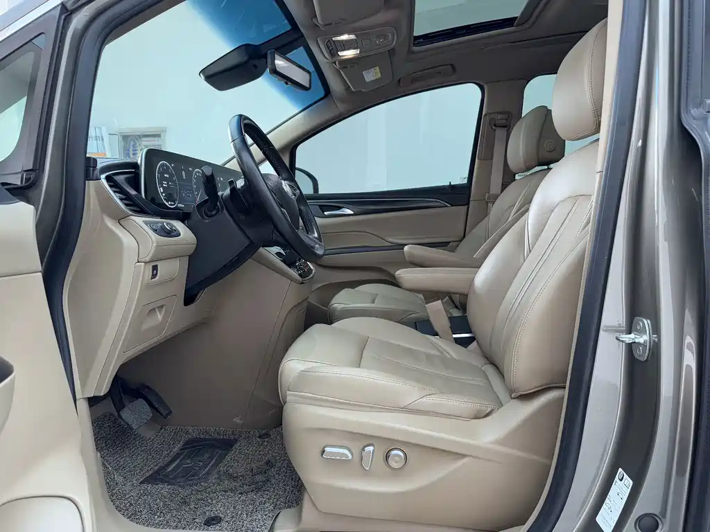 Buick GL8 — миниатюра 4