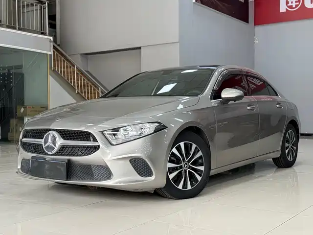 MERCEDES-BENZ A CLASS