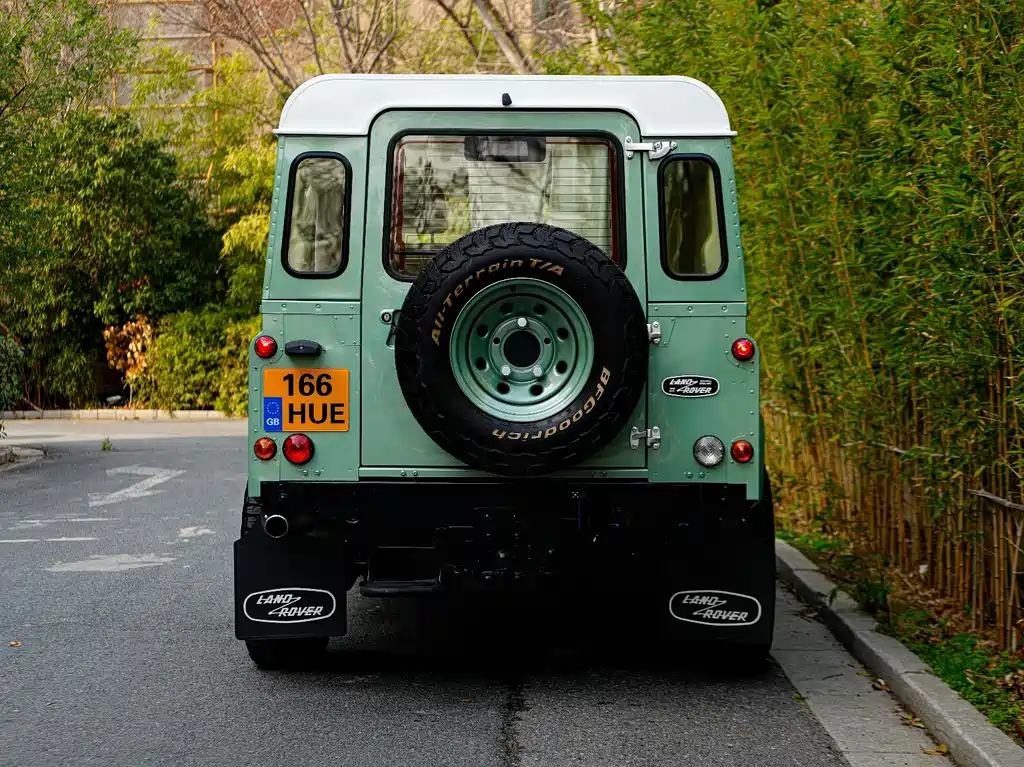 Land Rover Land Rover Defender