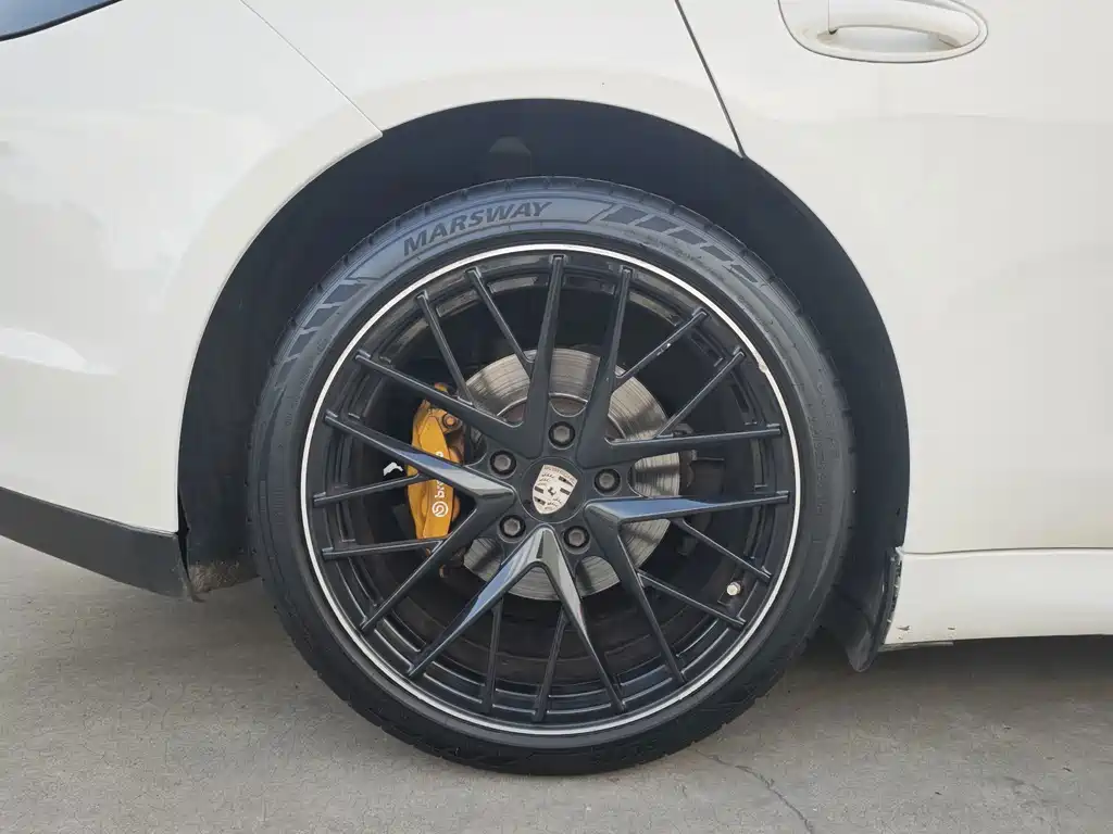 Porsche Panamera — миниатюра 19