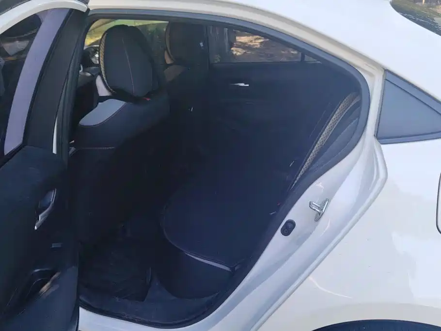 Toyota Corolla — миниатюра 11