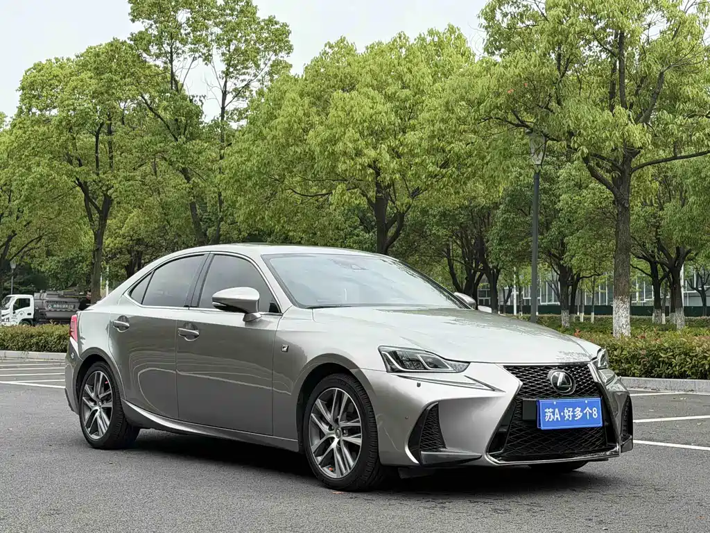 Lexus IS 2017 300 F SPORT