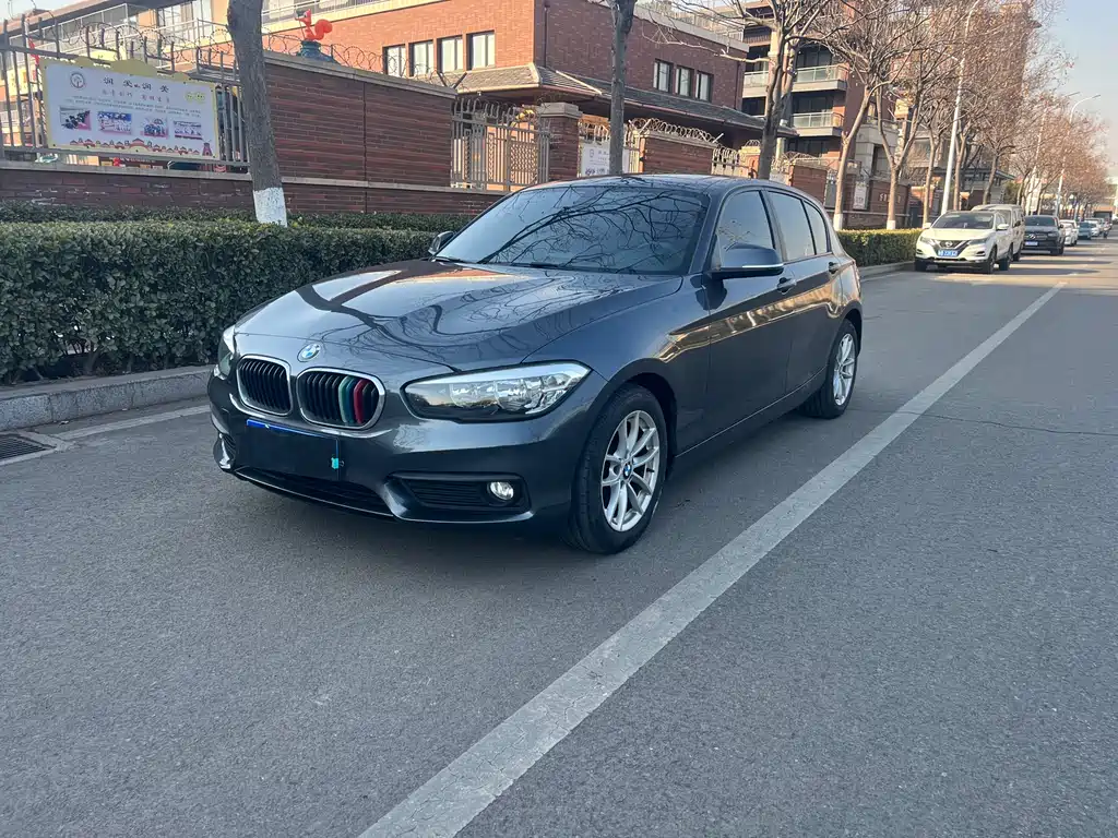 BMW 1 Series (Import) 2019
