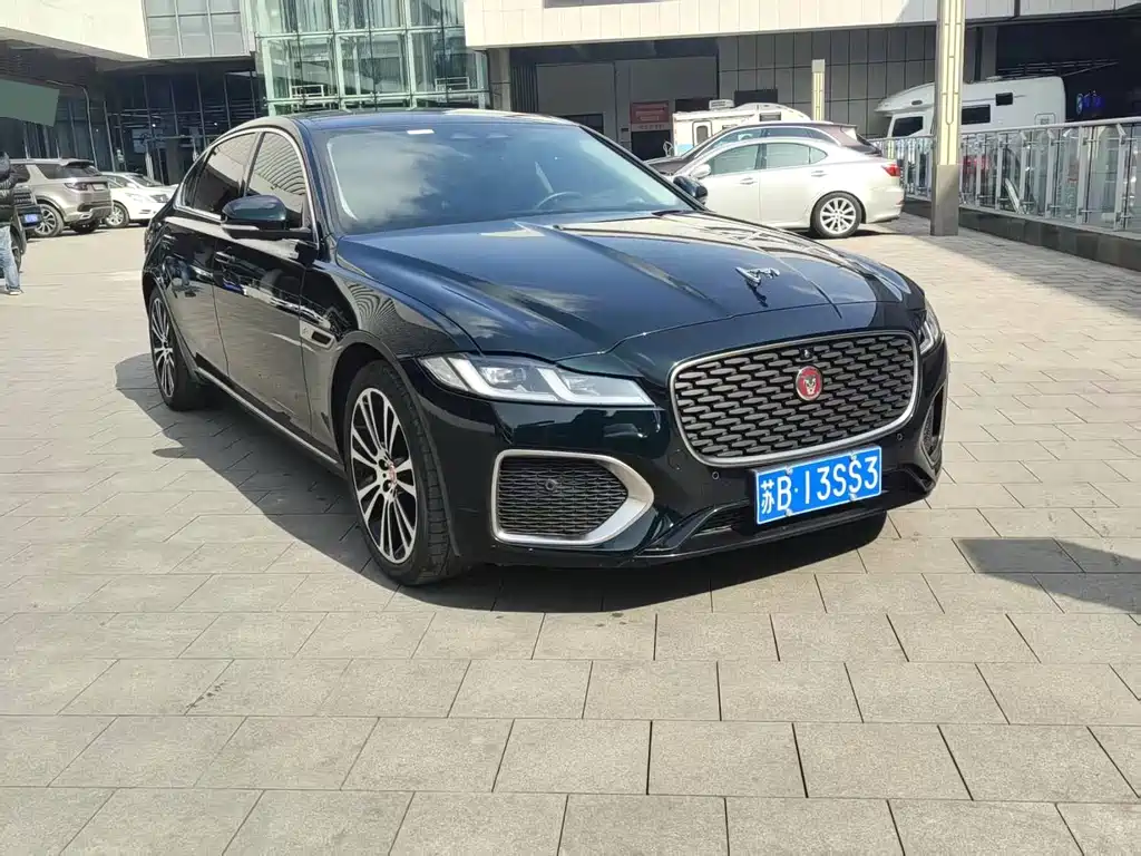 JAGUAR XFL