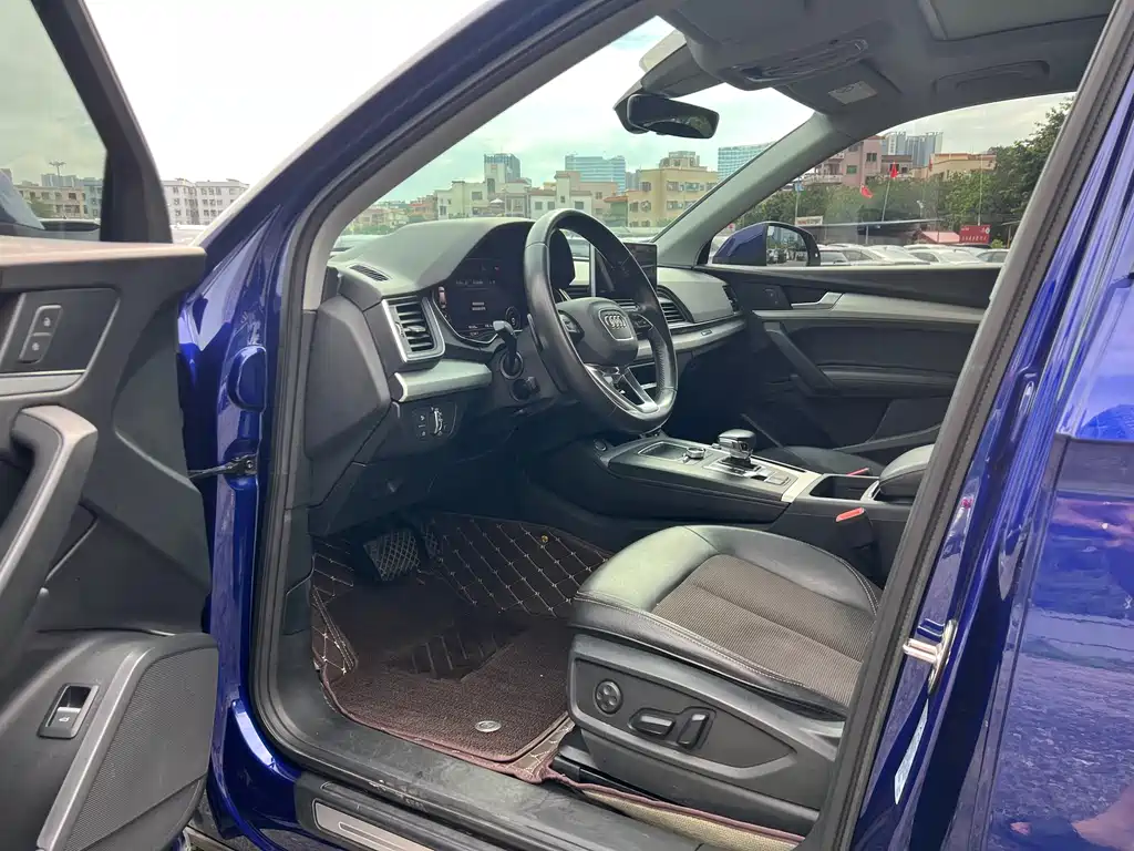 Audi Q5L 2018 40 TFSI Fashion V