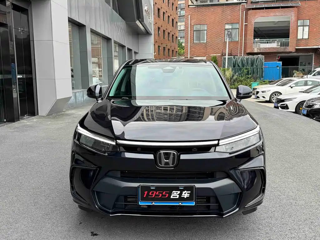 Honda Breeze 2025 240TURBO Luxury 5 мест