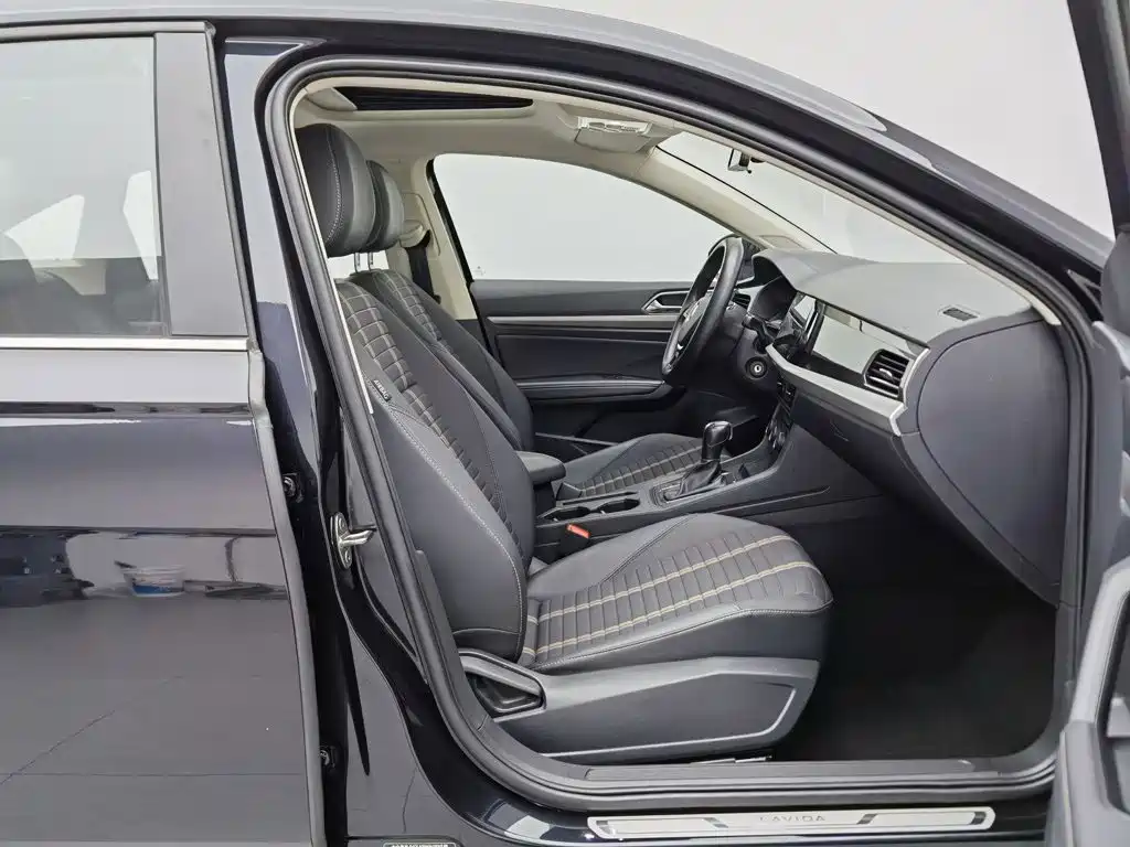 Volkswagen Lavida — миниатюра 23