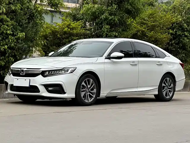Honda Inspire
