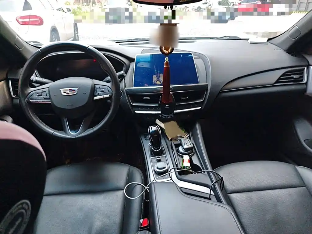 Cadillac CT5 — миниатюра 13