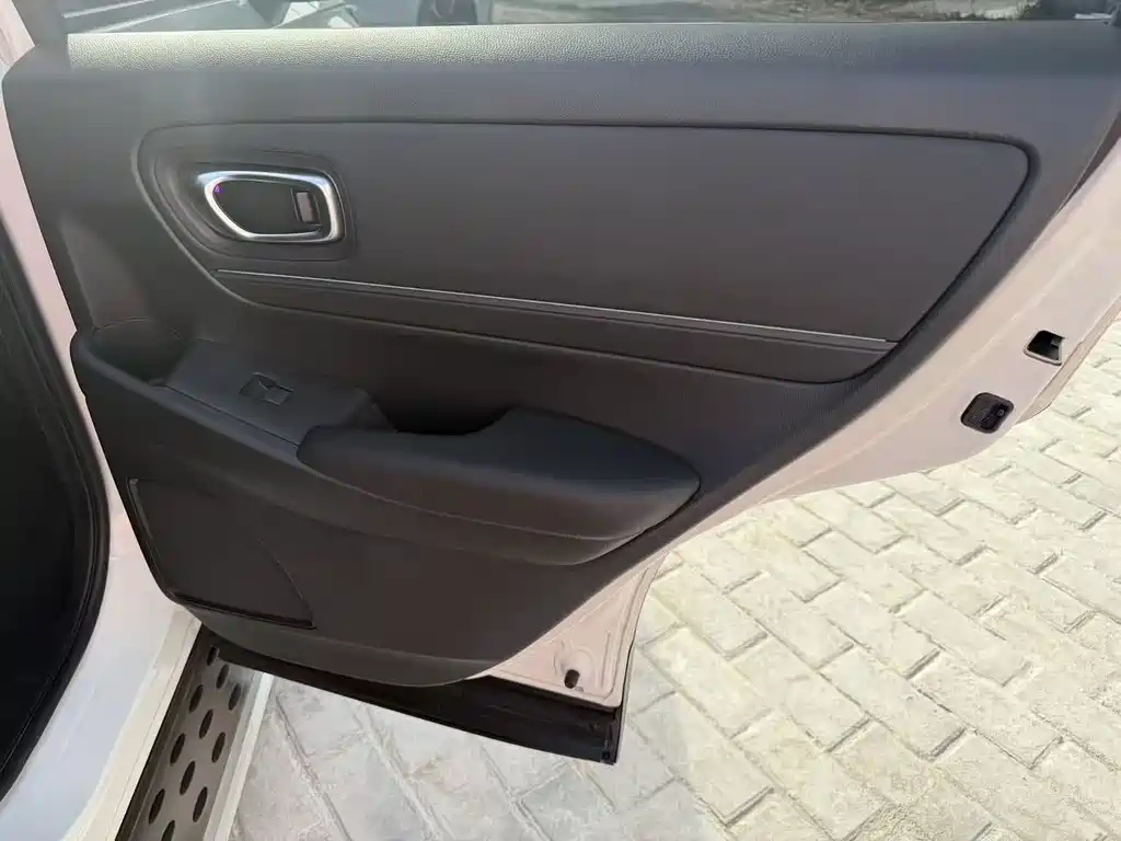 Honda Vezel — миниатюра 16
