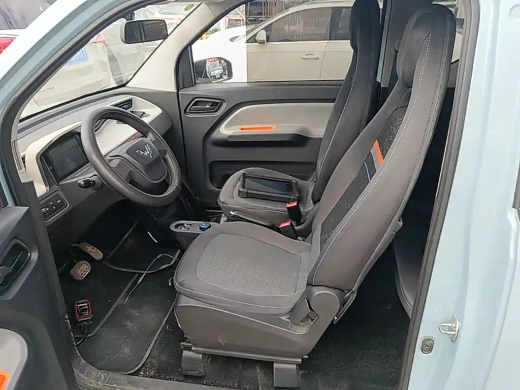 Wuling MINIEV — миниатюра 15