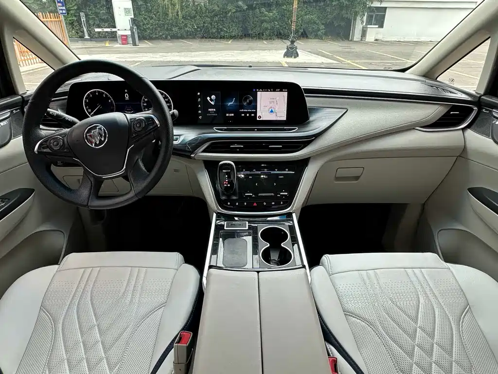 Buick GL8 — миниатюра 9