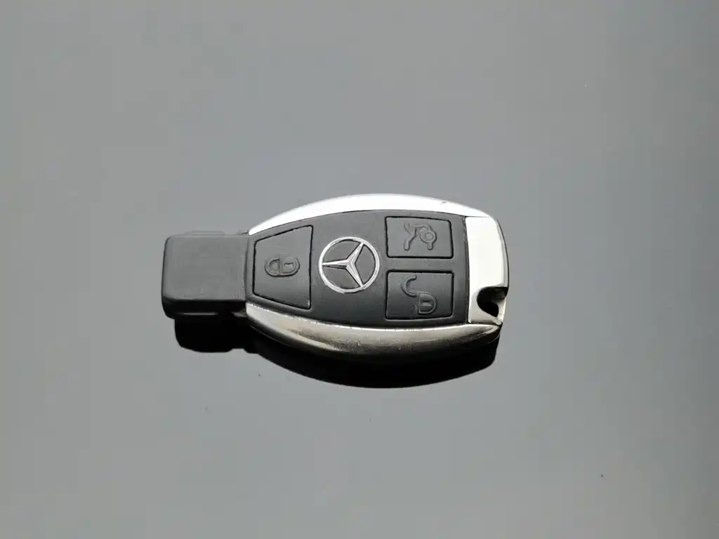 Mercedes-Benz M-Class — миниатюра 19
