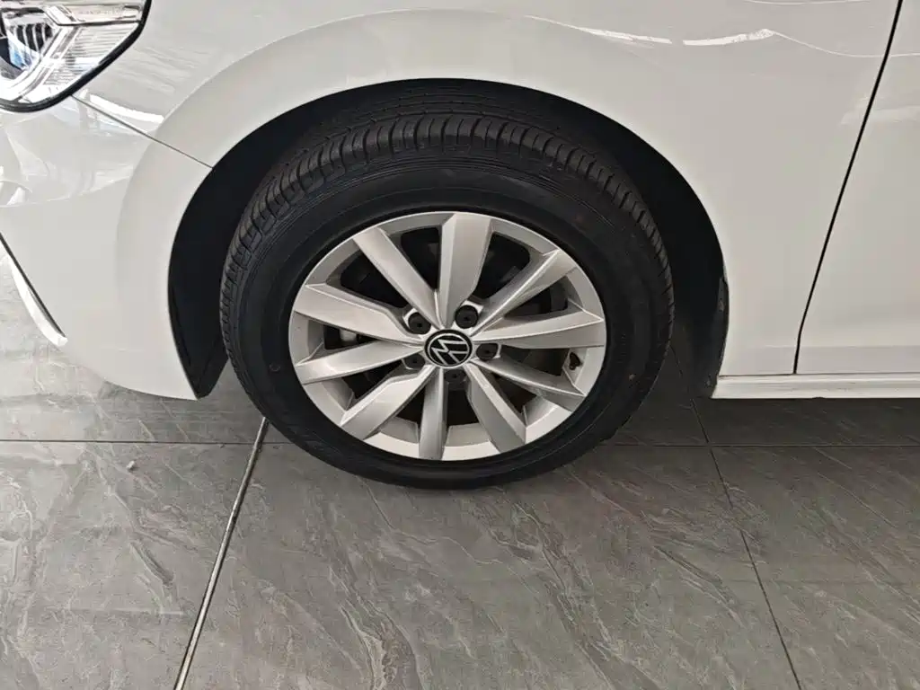 Volkswagen Bora — миниатюра 23