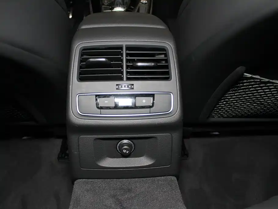 Audi RS 5 — миниатюра 10