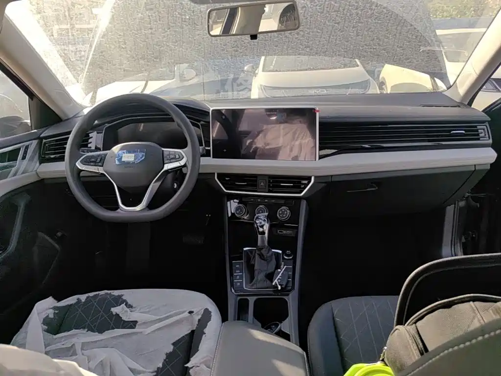 Jetta VA7 — миниатюра 10