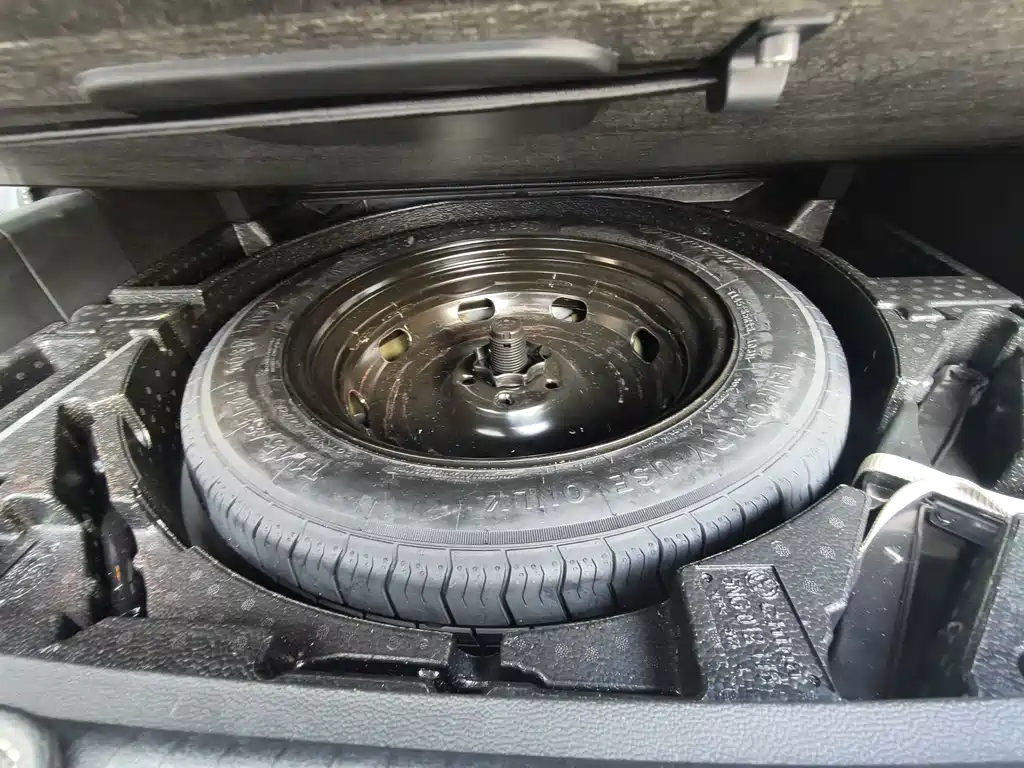 Volkswagen Tiguan L — миниатюра 12
