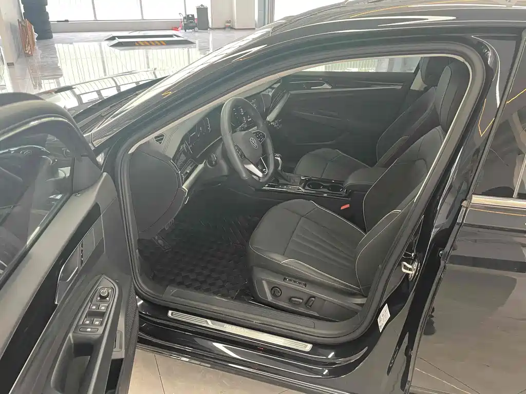 Volkswagen Passat — миниатюра 9