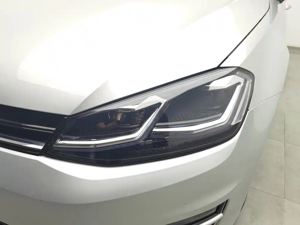 Volkswagen Golf — миниатюра 7
