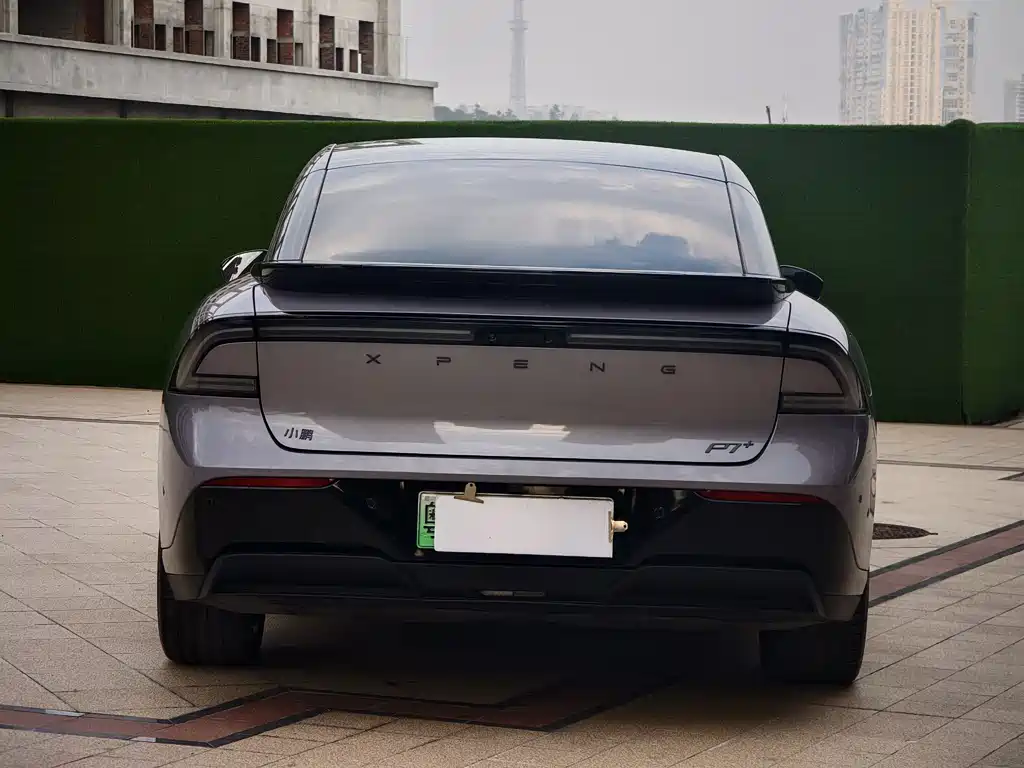XIAOPENG P7+