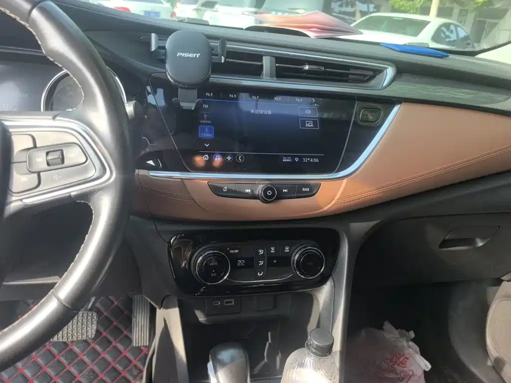 Buick Encore GX — миниатюра 14