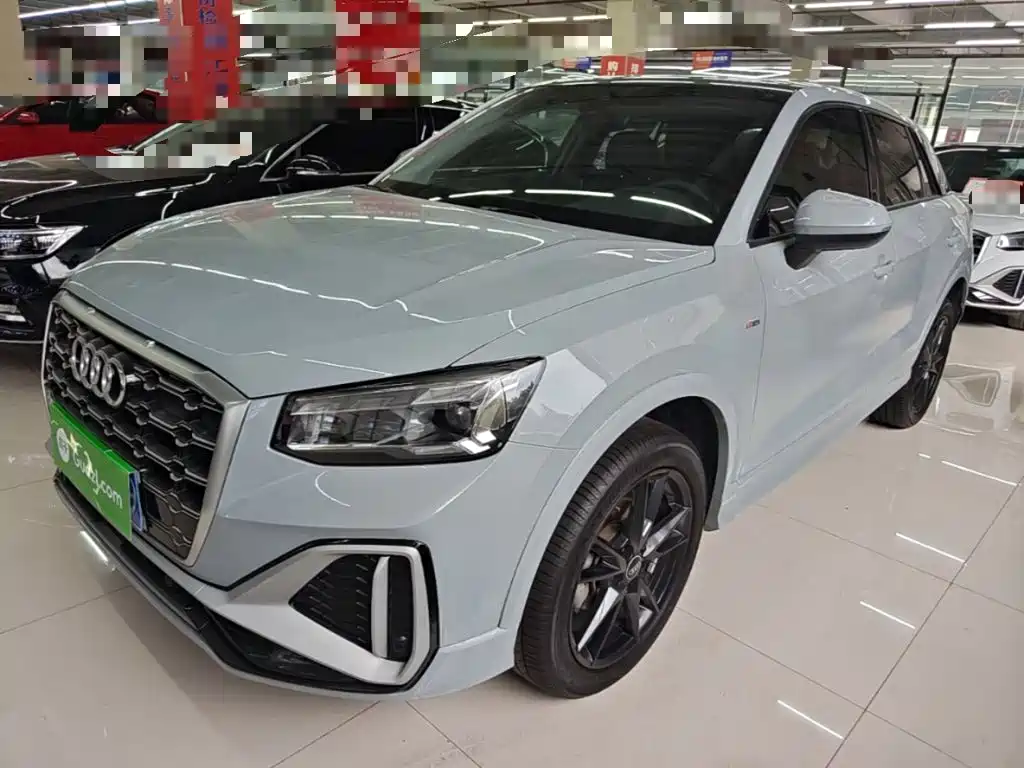 Audi Q2L — миниатюра 2
