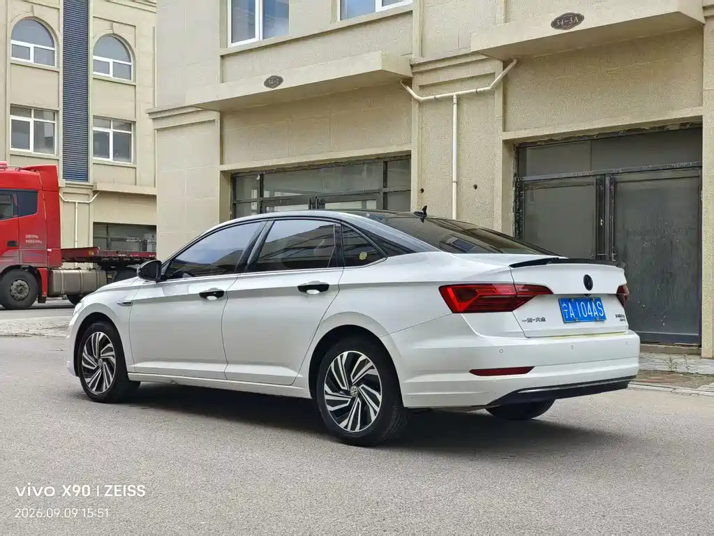 Volkswagen Sagitar — миниатюра 9