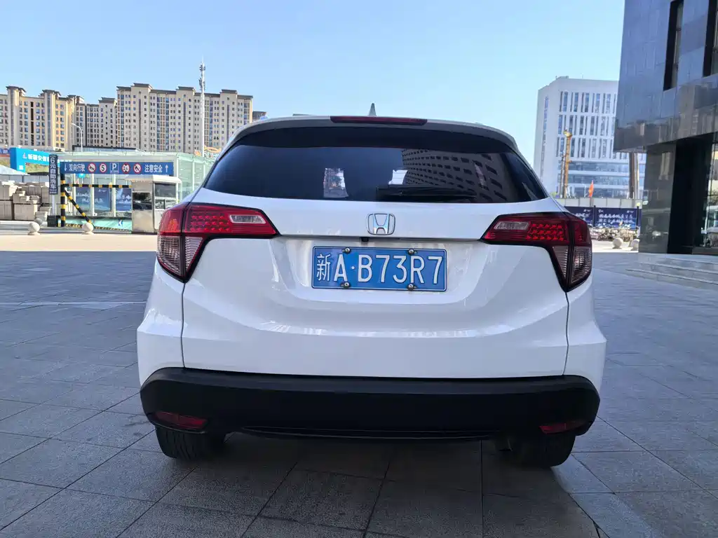 Honda Vezel — миниатюра 8