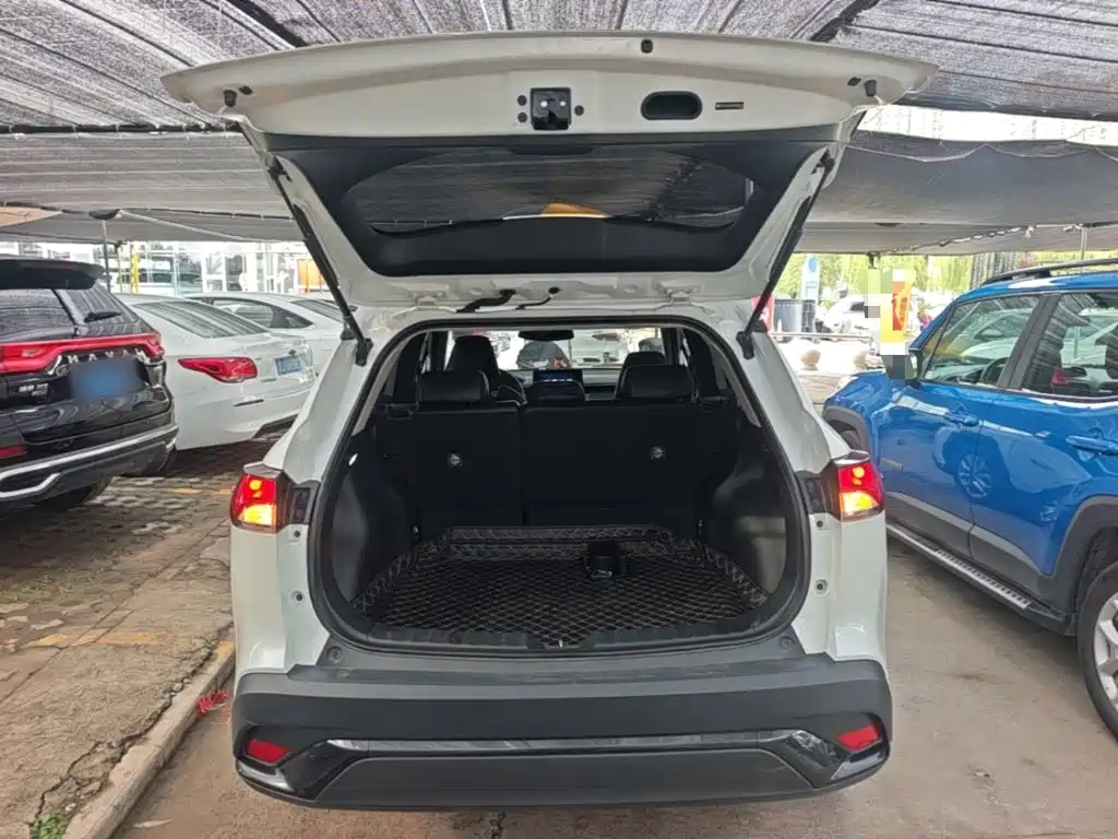 Toyota Frontlander — миниатюра 19