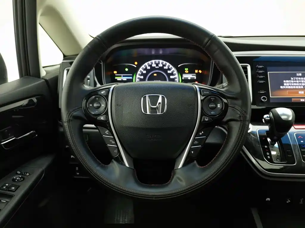 Honda Elysion — миниатюра 11