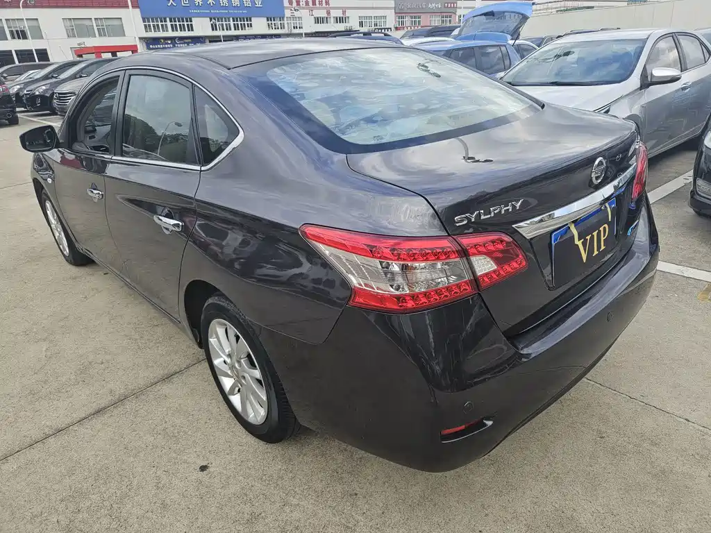 Nissan Sylphy — миниатюра 11