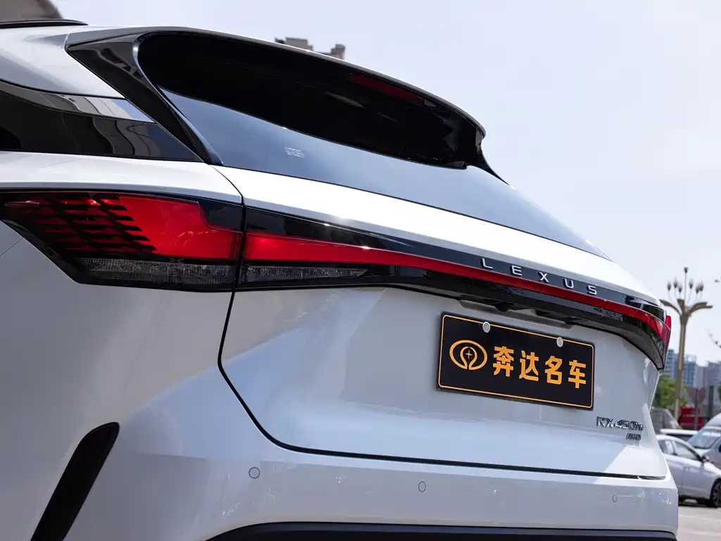 Lexus RX New Energy — миниатюра 7