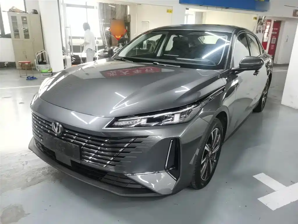 Changan Eado 2025 1.5T 500Bar Luxury
