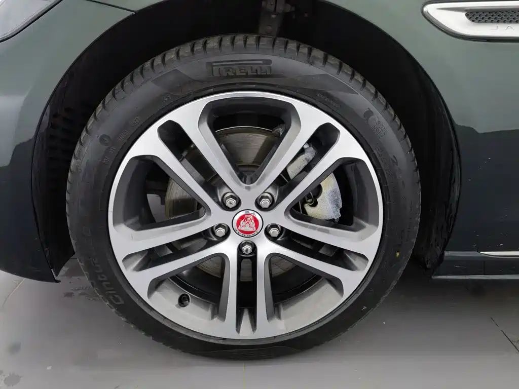 Jaguar XEL — миниатюра 17