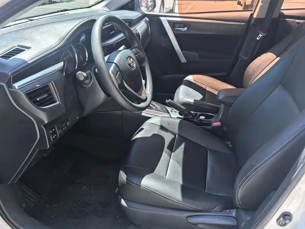 Toyota Corolla — миниатюра 10