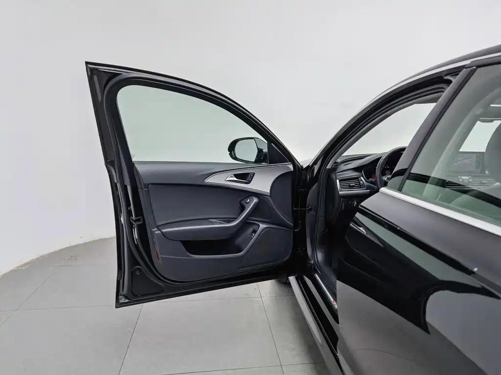 Audi A6L — миниатюра 8