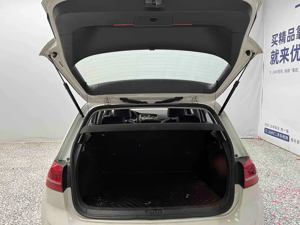 Volkswagen Golf — миниатюра 14