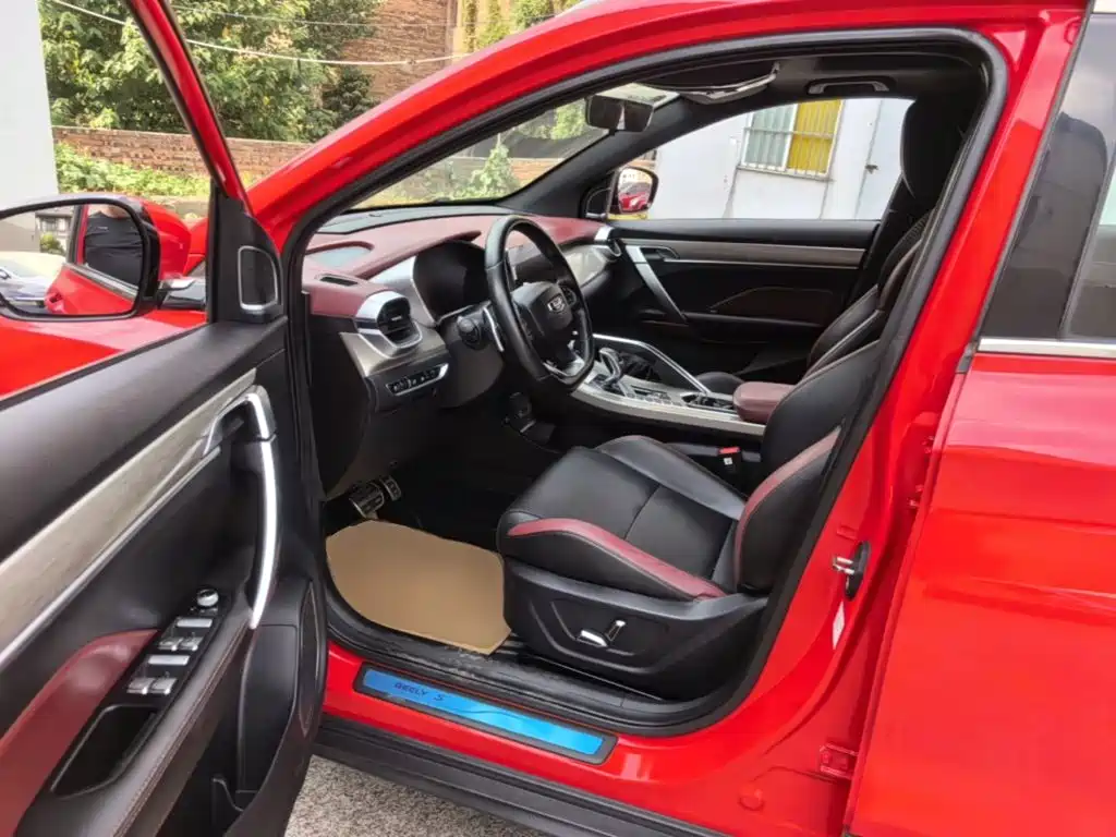Geely Binyue — миниатюра 16