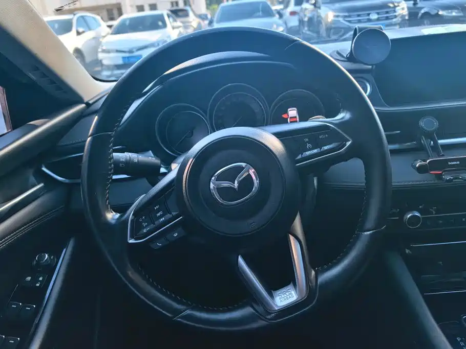 Mazda Atenza — миниатюра 15